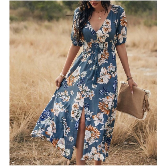 Dresses & Skirts - boho floral print vneck slit black midi dress Blue